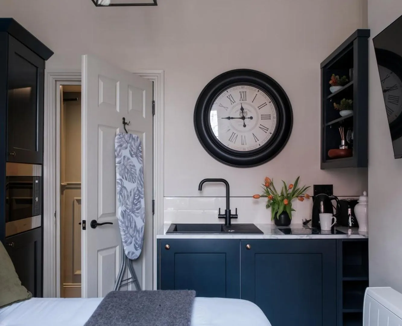 5&6 North Place GLOUCESTERSHIRE Apartment